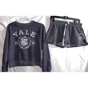 Yale Gray Sweatshirt and Shorts Set women’s large